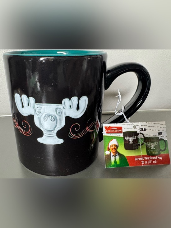 National Lampoon Other - National lampoon Christmas vacation Ceramic Moose Heat-Reveal Mug 20oz festive